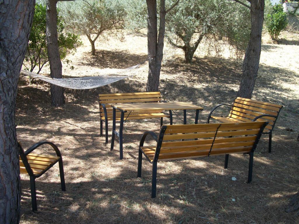 Le Poiane B&B Vacanze San Piero Patti Dış mekan fotoğraf